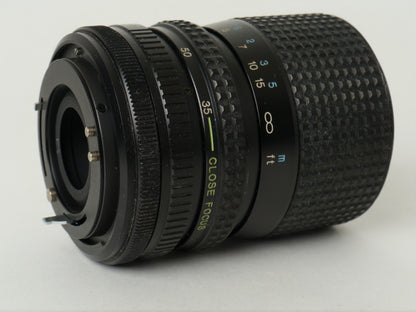 Canon AE-1 Gehäuse Silber mit Tokina MF 3,5/35-70mm – gut