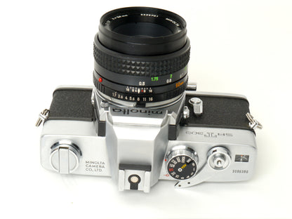 Minolta SR-T 303 Gehäuse Silber mit MC 1,7/50mm – sehr gut