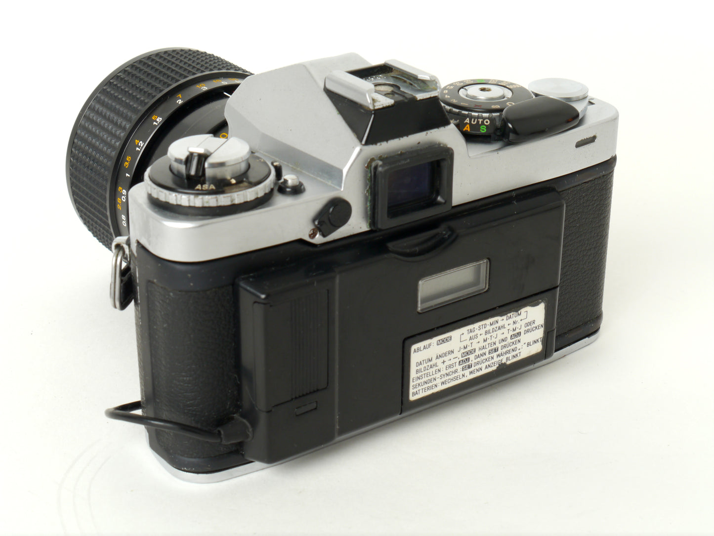 Minolta XD-7 Gehäuse Silber mit MD 3,5/35-70mm und Datenrückwand D – gut