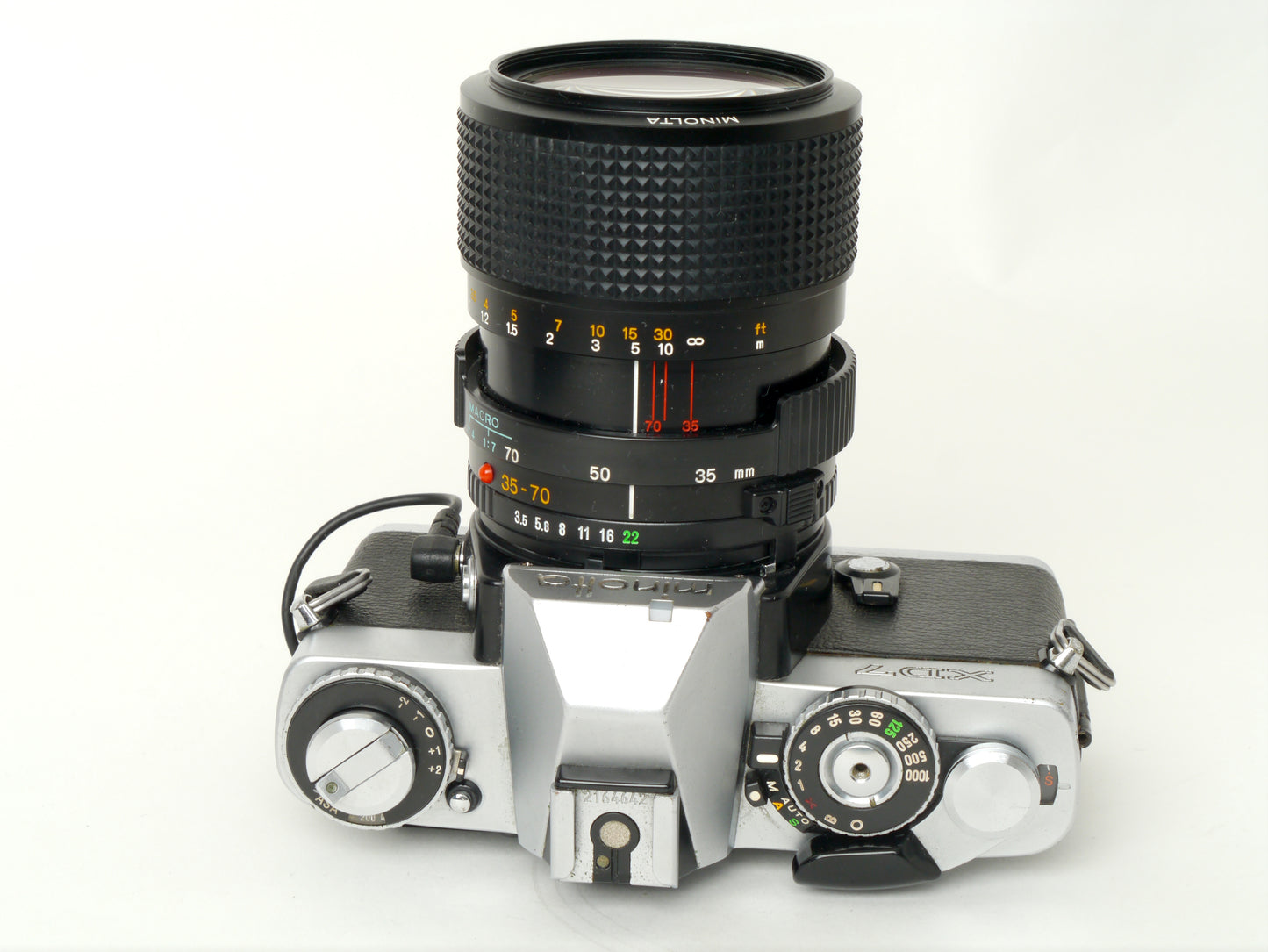 Minolta XD-7 Gehäuse Silber mit MD 3,5/35-70mm und Datenrückwand D – gut