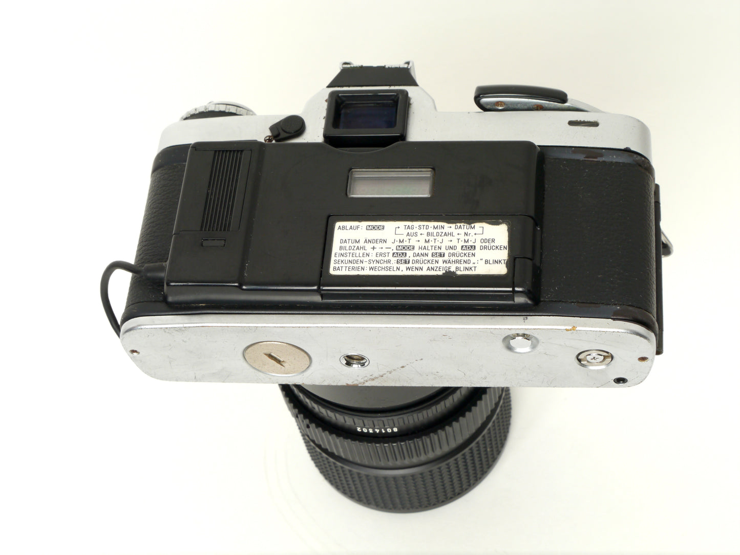 Minolta XD-7 Gehäuse Silber mit MD 3,5/35-70mm und Datenrückwand D – gut