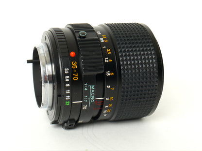 Minolta XD-7 Gehäuse Silber mit MD 3,5/35-70mm und Datenrückwand D – gut