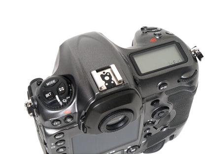 Nikon D 5 "100th Anniversary Edition "Titanfarben – neuwertig / sehr gut