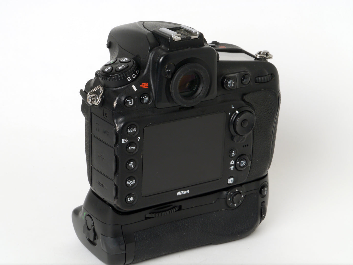 Nikon D810 Gehäuse mit Hochformatgriff  – guter Zustand