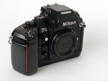 Nikon F4 mit Multi-Control Back MF-23 – guter Zustand