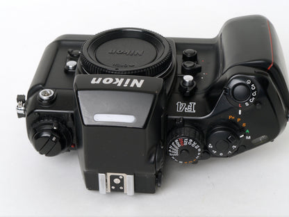 Nikon F4 mit Multi-Control Back MF-23 – guter Zustand