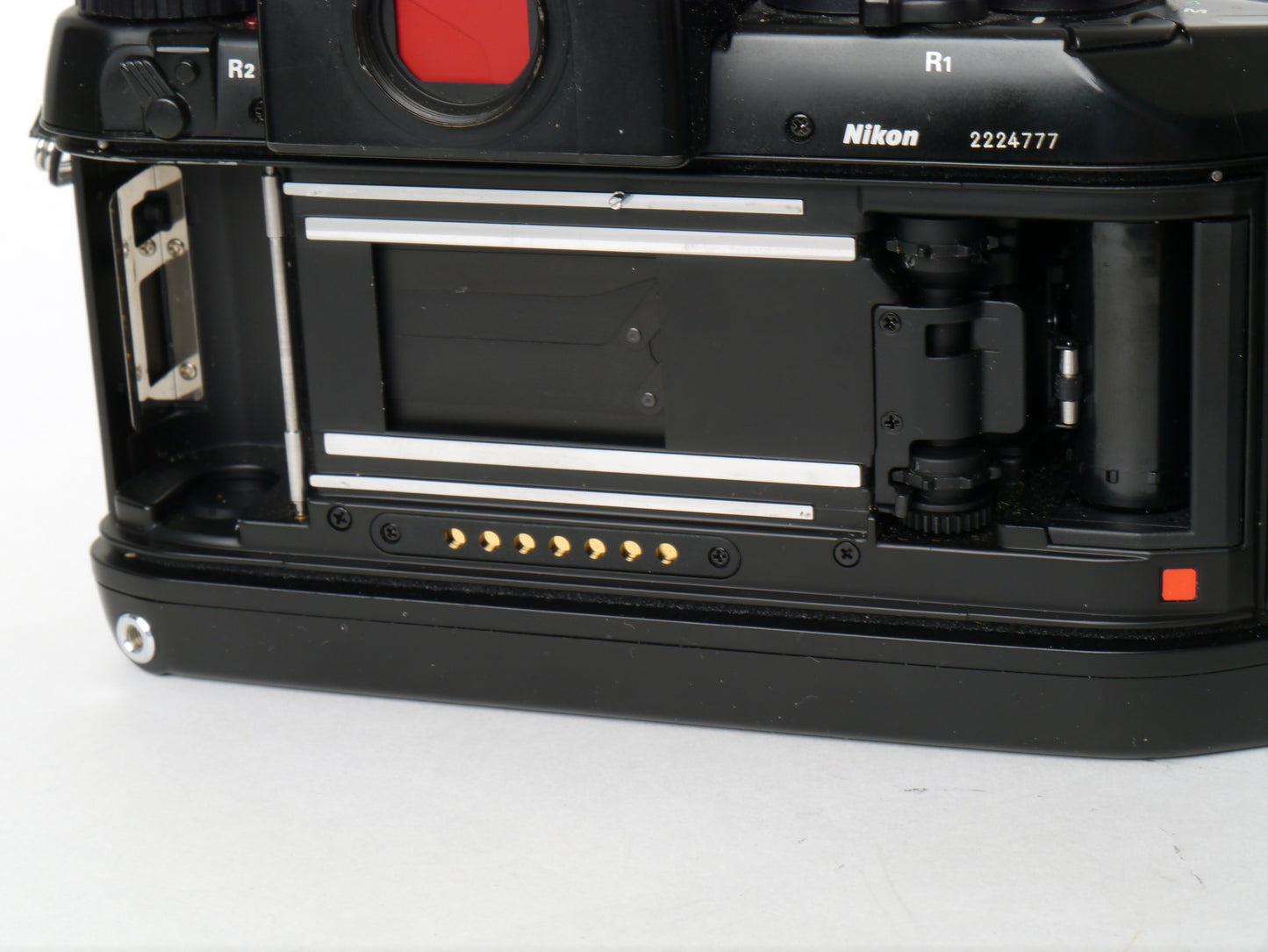 Nikon F4 mit Multi-Control Back MF-23 – guter Zustand