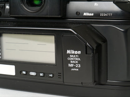Nikon F4 mit Multi-Control Back MF-23 – guter Zustand