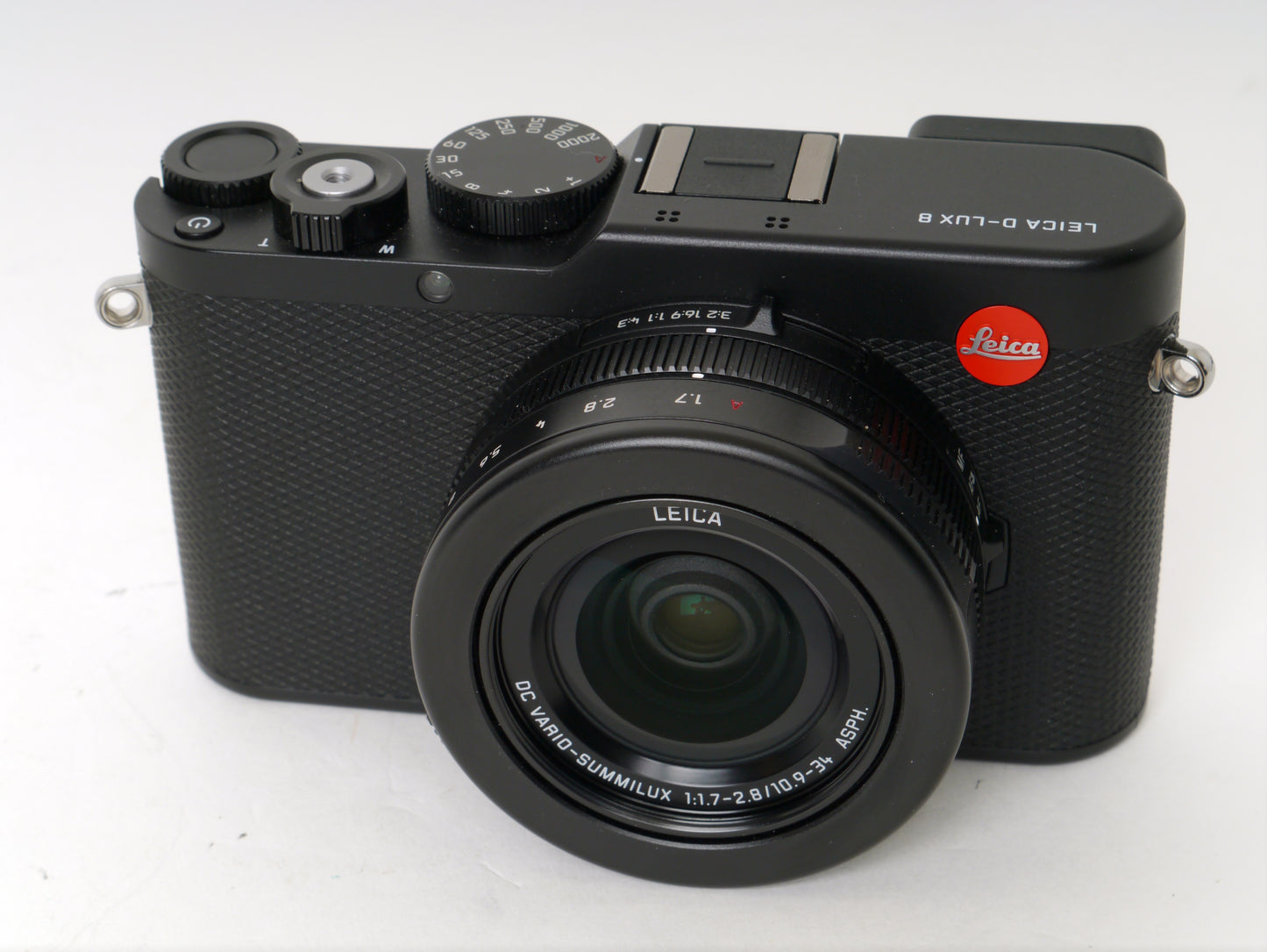 Leica D-Lux 8 – mit Zubehör neuwertig