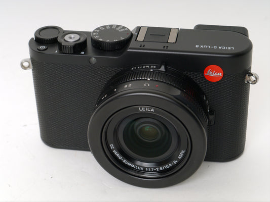 Leica D-Lux 8 – mit Zubehör neuwertig