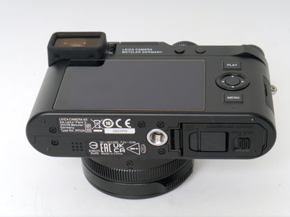 Leica D-Lux 8 – mit Zubehör neuwertig