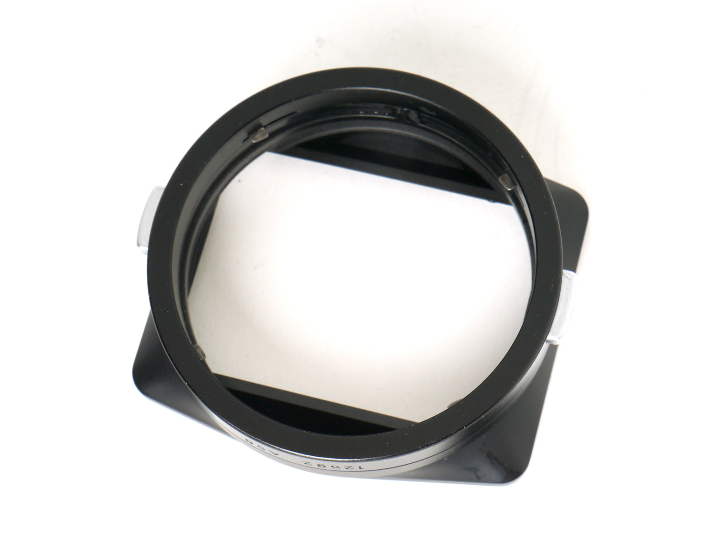 Leica Sonnenblende Art. 12592 für M 2,8/ 24mm, M 2,8/ 21mm, und Tri-Elmar M 28-35-50 F/4.0– neuwertig