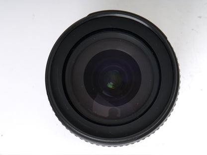 Nikon AF-S 3,5-5,6/18-105mm G ED VR DX – sehr guter Zustand