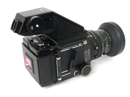 Mamiya RB67 Pro SD Set mit Makro K/L 4,5/140mm, Filmmagazin und Prismenfinder – guter Zustand