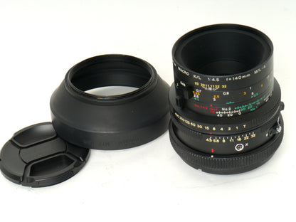 Mamiya RB67 Pro SD Set mit Makro K/L 4,5/140mm, Filmmagazin und Prismenfinder – guter Zustand