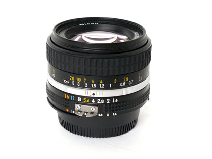 Nikon MF 1,4/50mm AIS – sehr guter Zustand