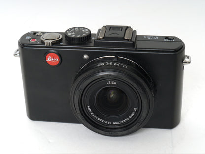 Leica D-Lux 5 Digitalkamera mit Zubehör– guter Zustand