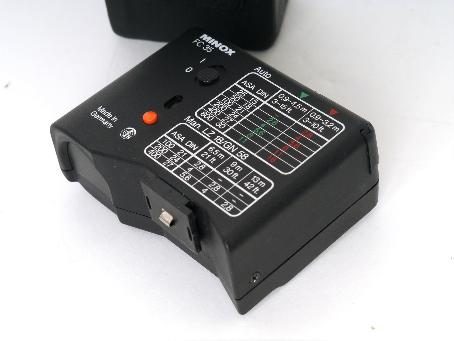 Minox 35 GT-E mit Datenrückwand und Blitzgerät FC-35– sehr guter Zustand
