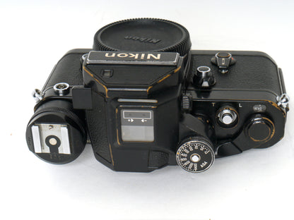 Nikon F2 Photomic mit DP-2 Prisma, Schwarz – guter Zustand