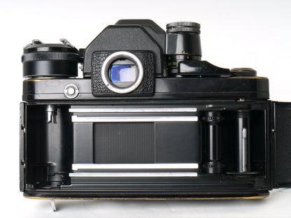 Nikon F2 Photomic mit DP-2 Prisma, Schwarz – guter Zustand