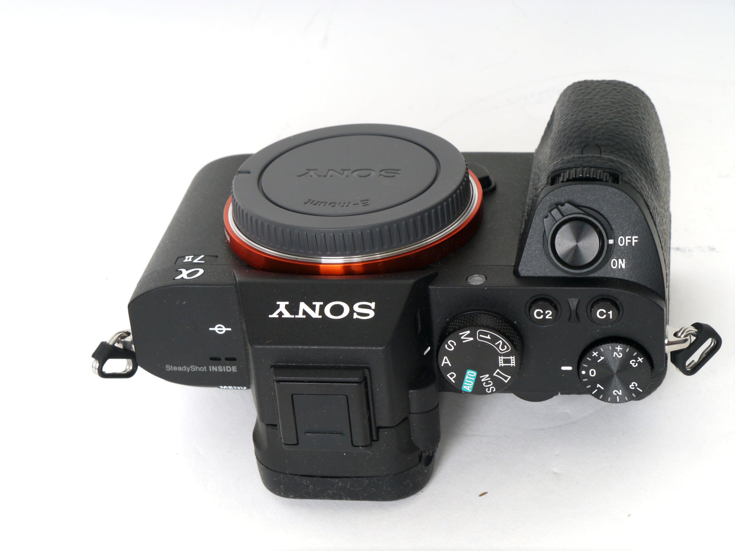 Sony Alpha ILC 7 II Gehäuse – mit 23 Auslösungen neuwertig