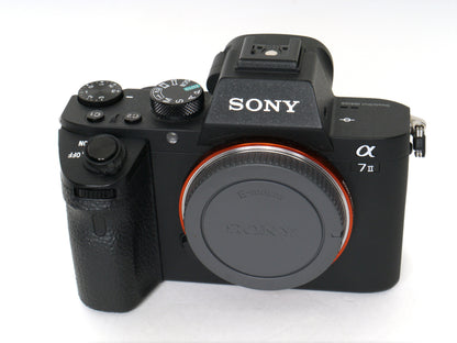 Sony Alpha 7 II Gehäuse – sehr guter Zustand mit nur 7866 Auslösungen