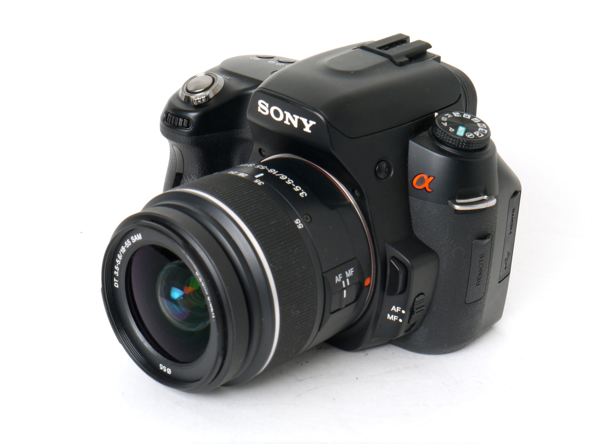 Sony Alpha 450 Gehäuse mit Sony DT 3,5-5,6/18-55mm SAM Objektiv – Neuwertig