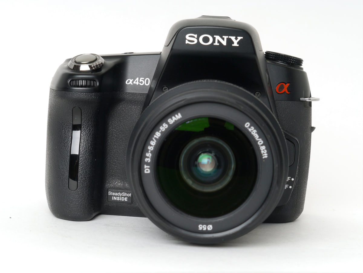 Sony Alpha 450 Gehäuse mit Sony DT 3,5-5,6/18-55mm SAM Objektiv – Neuwertig