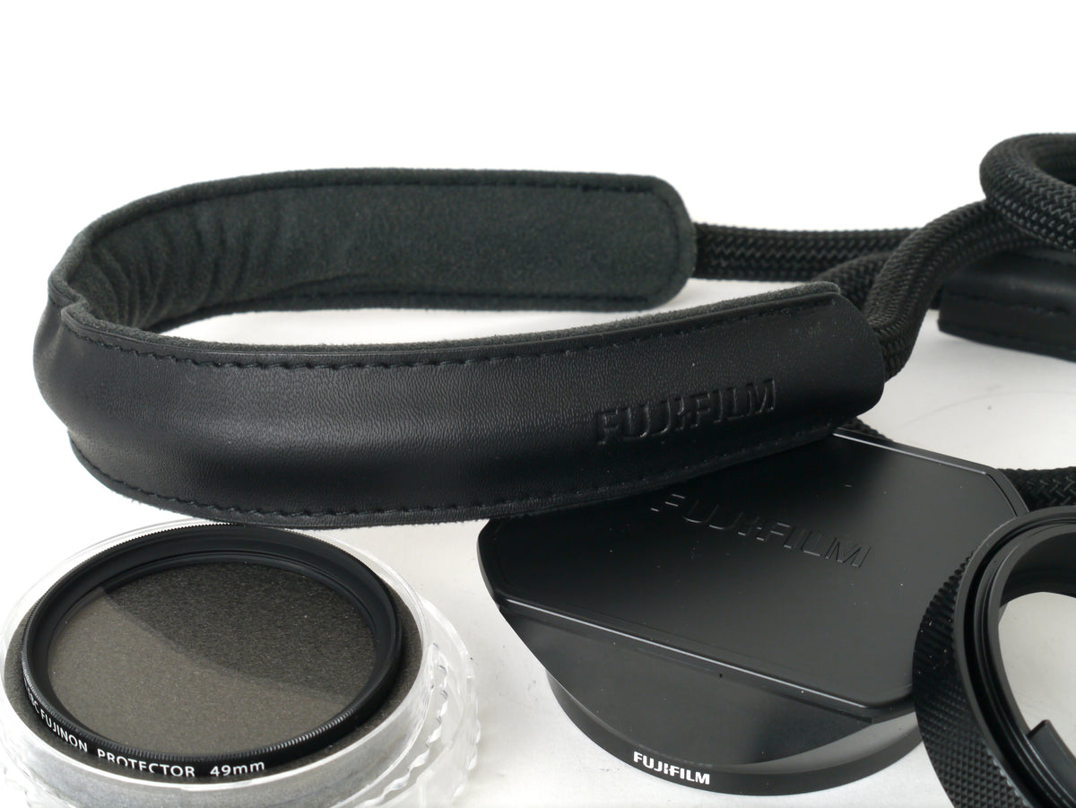 Fujifilm GFX100RF Digitalkamera, Schwarz – Neuwertig mit 544 Auslösungen