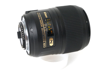 Nikon AF-S Micro Nikkor 2,8/60mm G ED N – Neuwertig