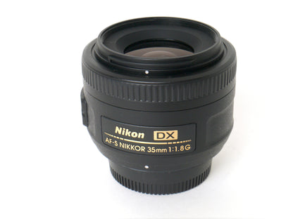 Nikon AF-S DX 1,8/35mm G – Neuwertig