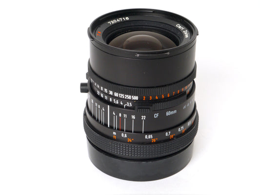 Hasselblad Carl Zeiss Distagon CF 3,5/60mm T* – Gut