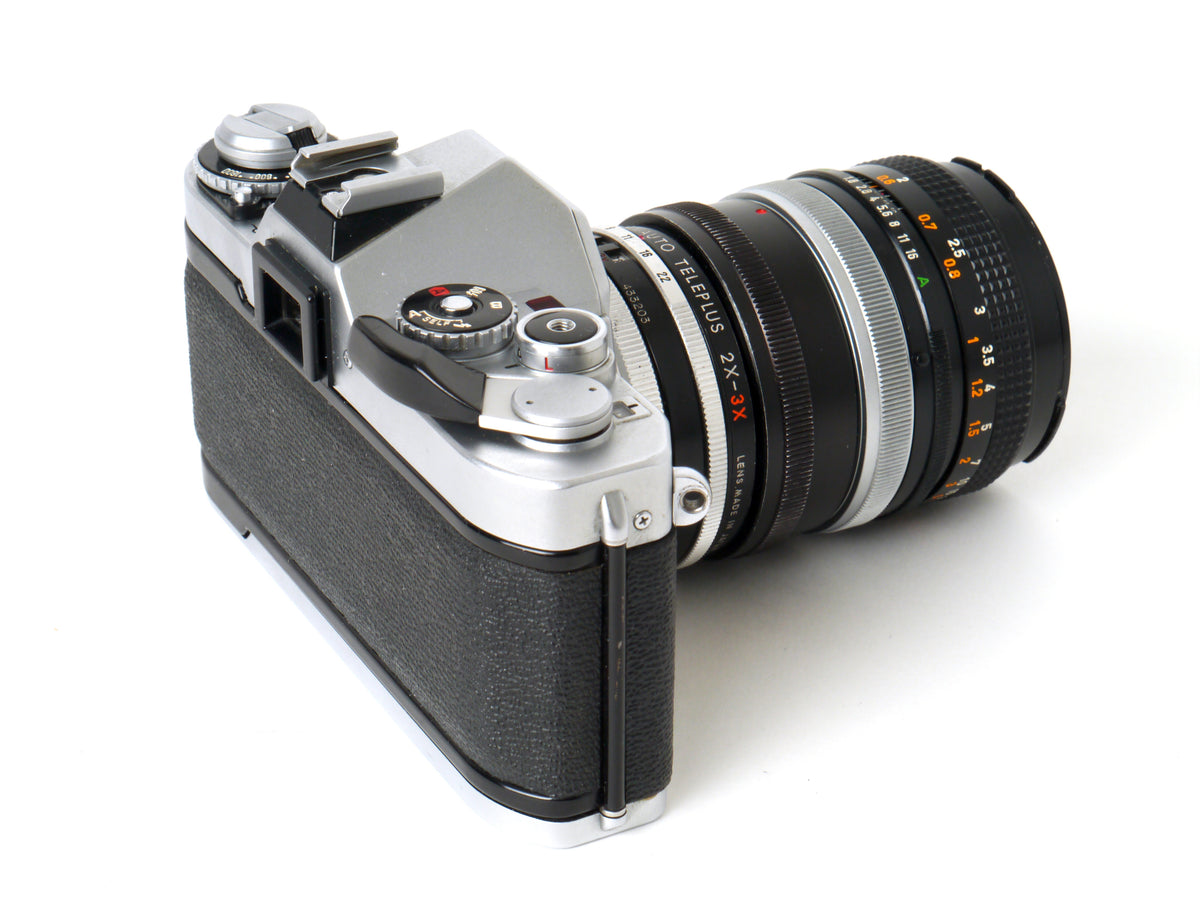 Canon AV-1 Gehäuse Chrom mit FD 1,8/50mm S.C. – Gut