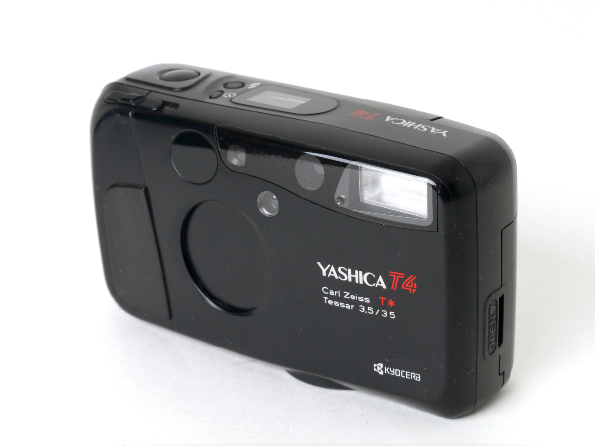 Yashica T4 Kompaktkamera, Schwarz – Gut