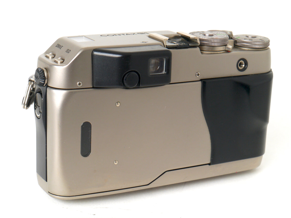 Contax G1 Gehäuse mit Planar 2/45mm Objektiv – Gut