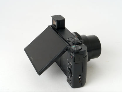 Sony Cyber-shot DSC-HX99 Digitalkamera – Gut