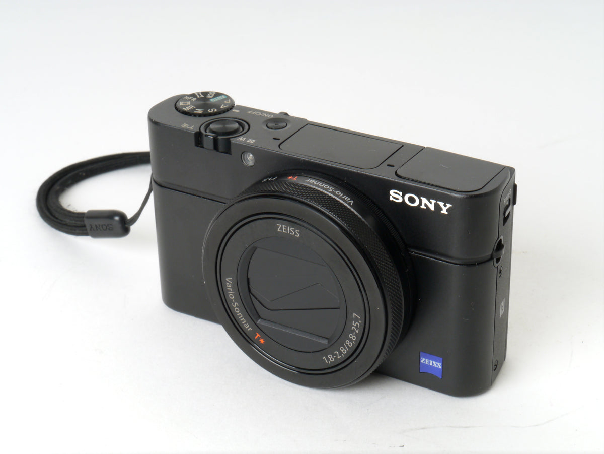 Sony Cyber-shot RX100 IV Kompaktkamera – Sehr gut