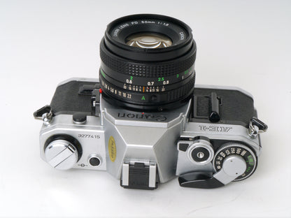 Canon AE-1 Gehäuse Chrom mit FD 1,8/50mm – Gut