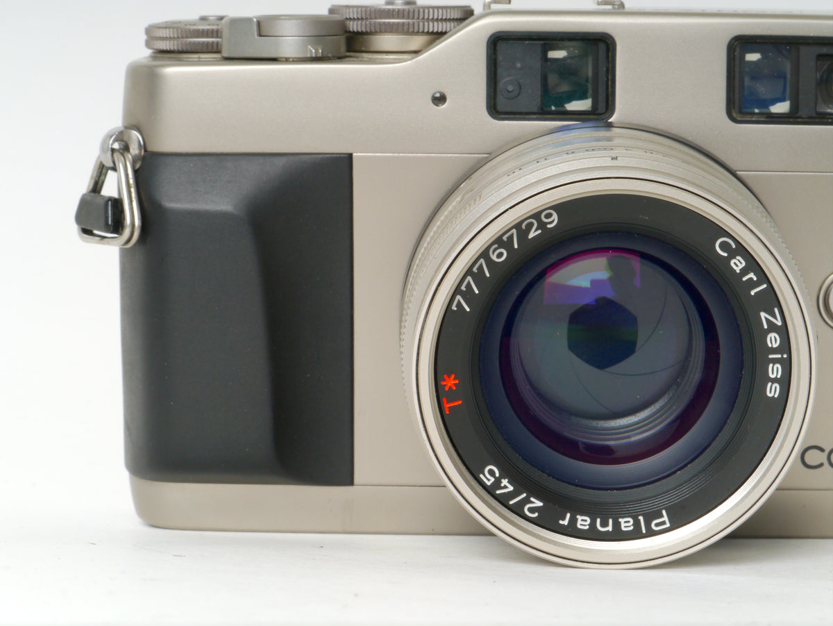 Contax G1 Gehäuse mit Planar 2/45mm Objektiv – Gut