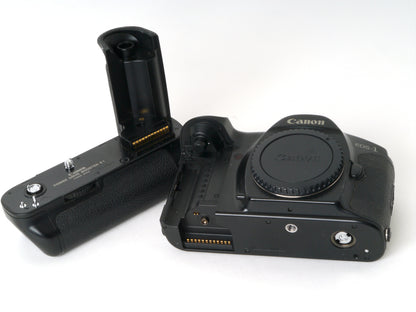 Canon EOS-1 Gehäuse mit Command Back E1 und Power Drive Booster E1 – Sehr gut