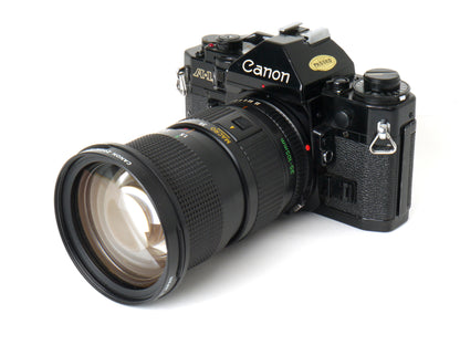Canon A-1 Gehäuse mit FD 3,5/35-105mm – Gut