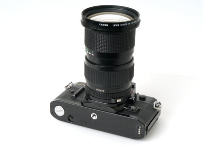 Canon A-1 Gehäuse mit FD 3,5/35-105mm – Gut