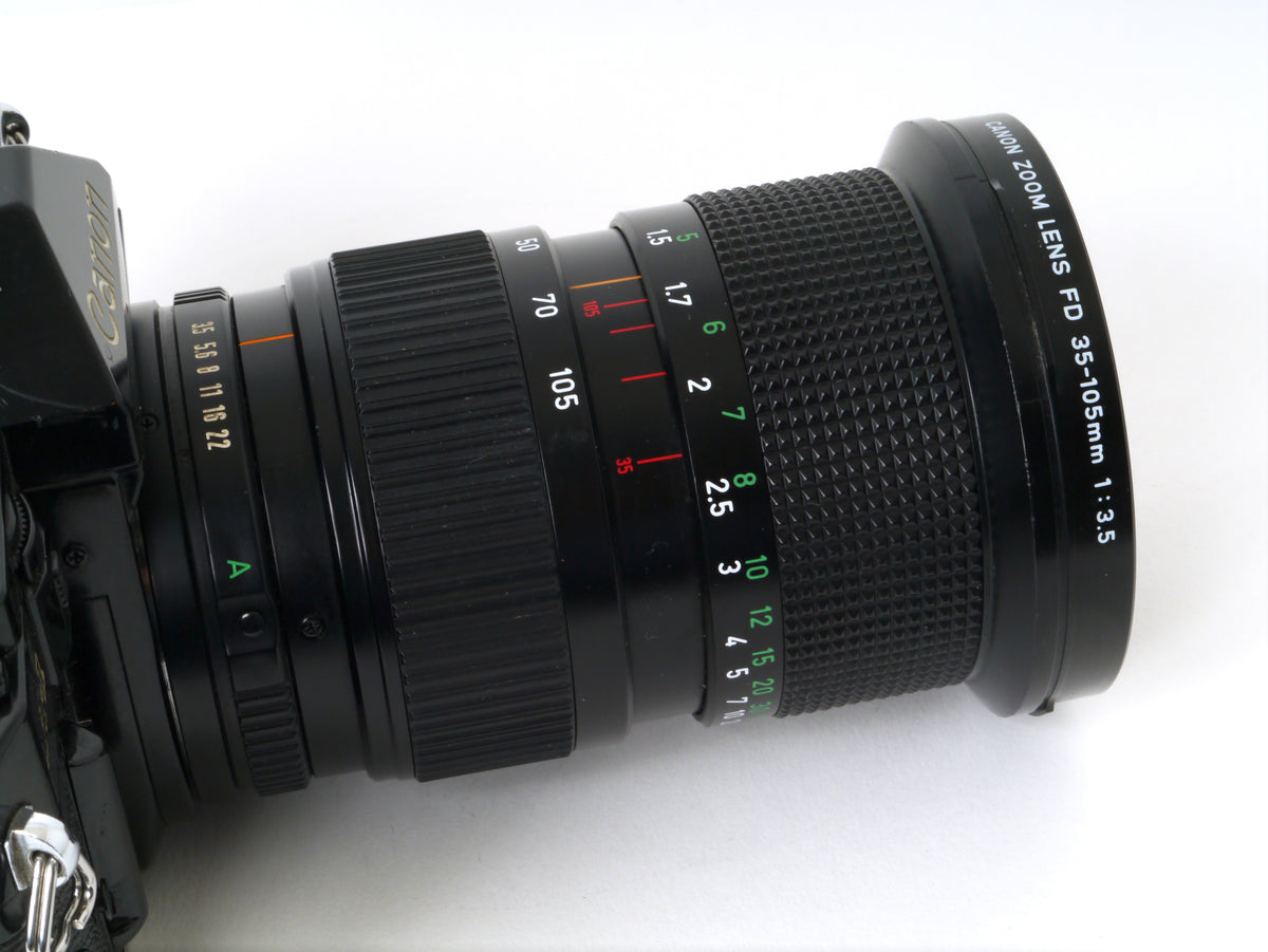 Canon A-1 Gehäuse mit FD 3,5/35-105mm – Gut