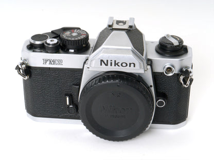 Nikon FM2 Gehäuse, silber – Gut