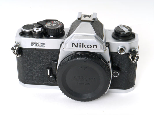 Nikon FM2 Gehäuse, silber – Gut