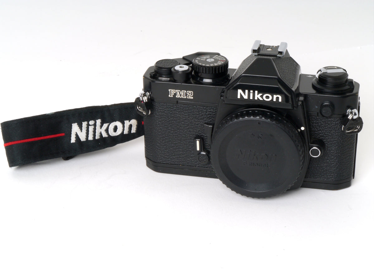 Nikon FM2n Gehäuse, Schwarz – Gut