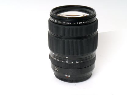 Fujifilm GF 4/32-64mm R LM WR – Neuwertig