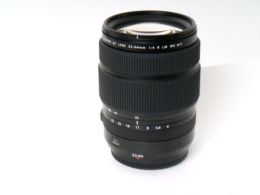 Fujifilm GF 4/32-64mm R LM WR – Neuwertig