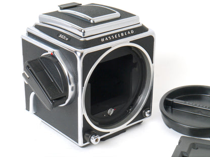 Hasselblad 503CW Gehäuse, Silber, mit Lichtschacht und A12 Magazin – Sehr gut