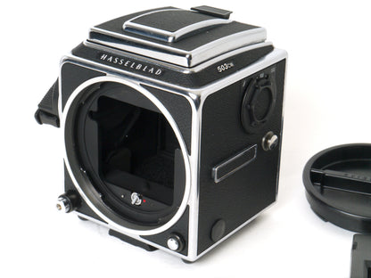 Hasselblad 503CW Gehäuse, Silber, mit Lichtschacht und A12 Magazin – Sehr gut